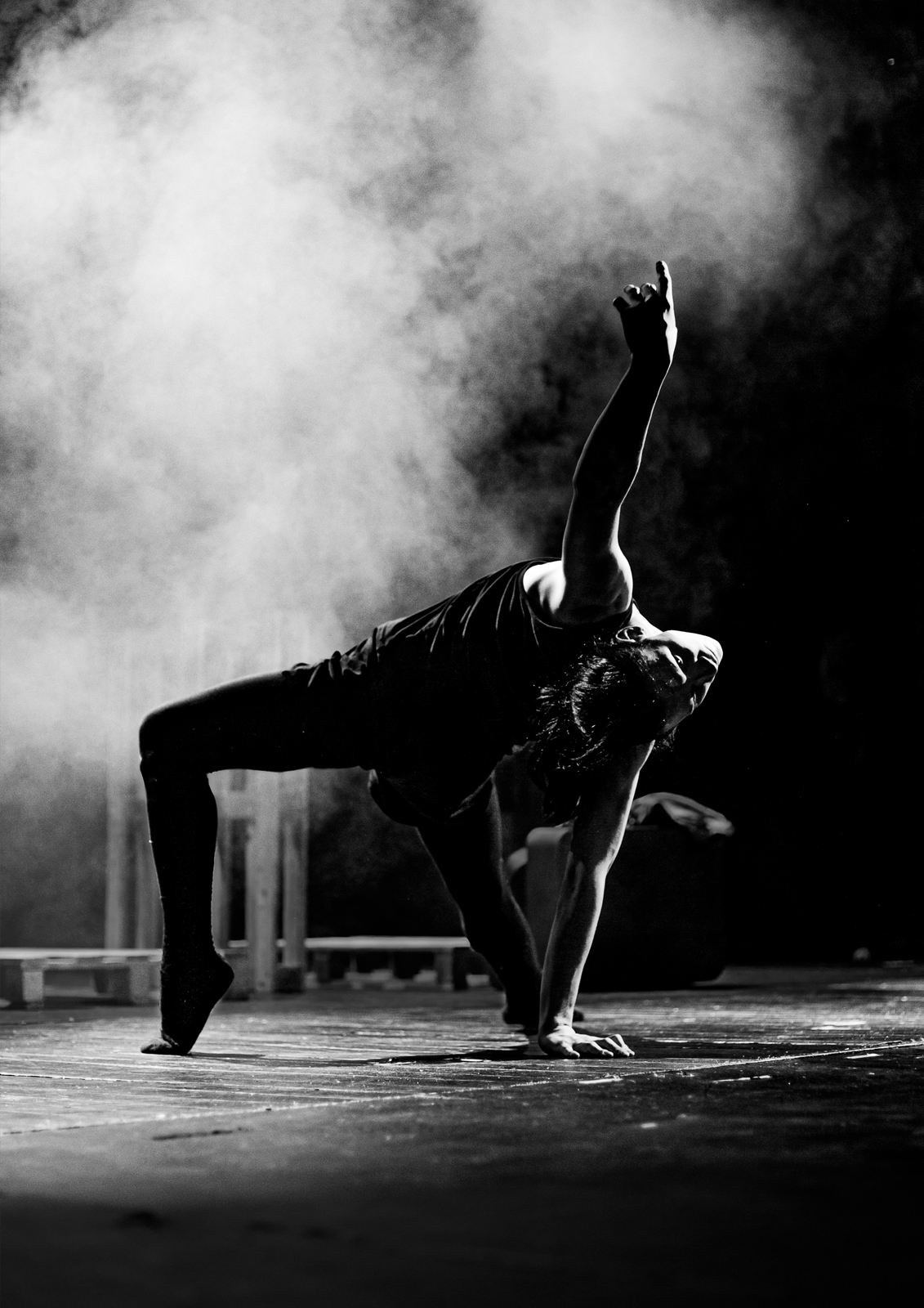 Black and white production photograph from Refleksija